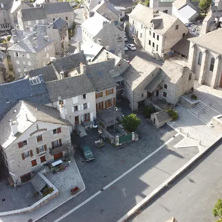 De La Begude Holiday home